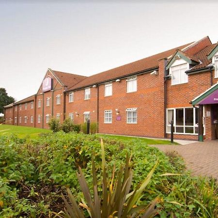 Premier Inn 朗科恩 外观 照片